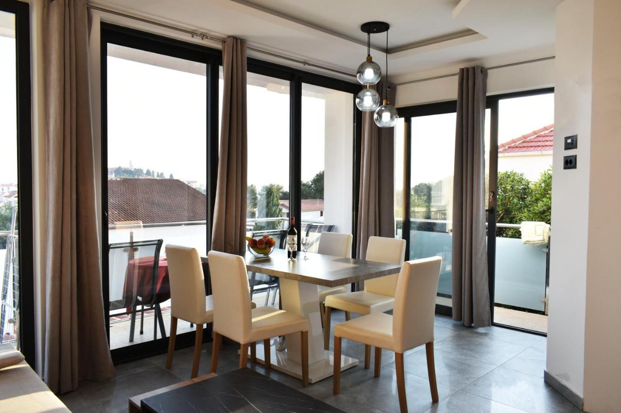 Apartments Toni 普利莫顿 外观 照片